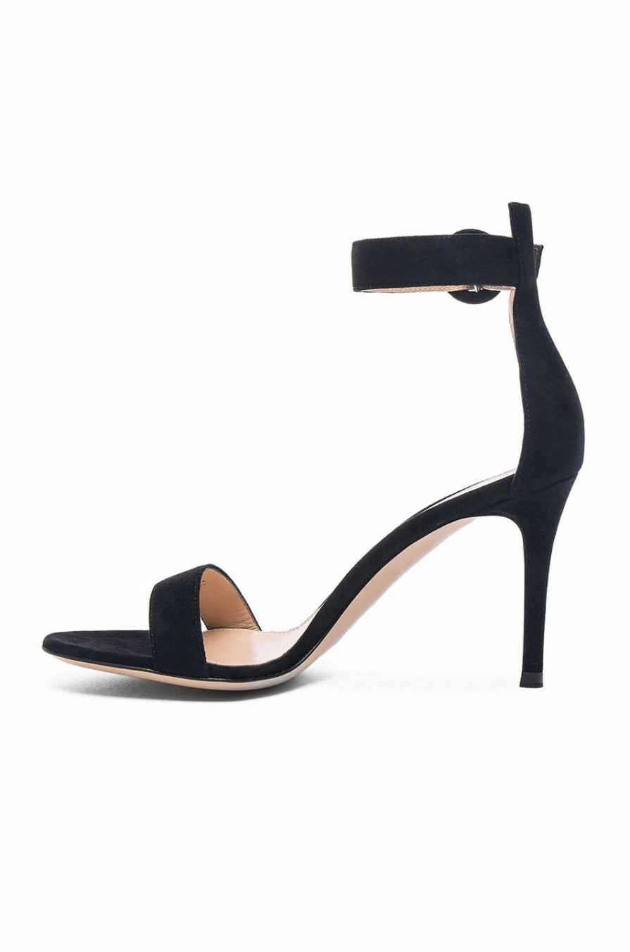 Clearance * Gianvito Rossi Suede Portofino Heels