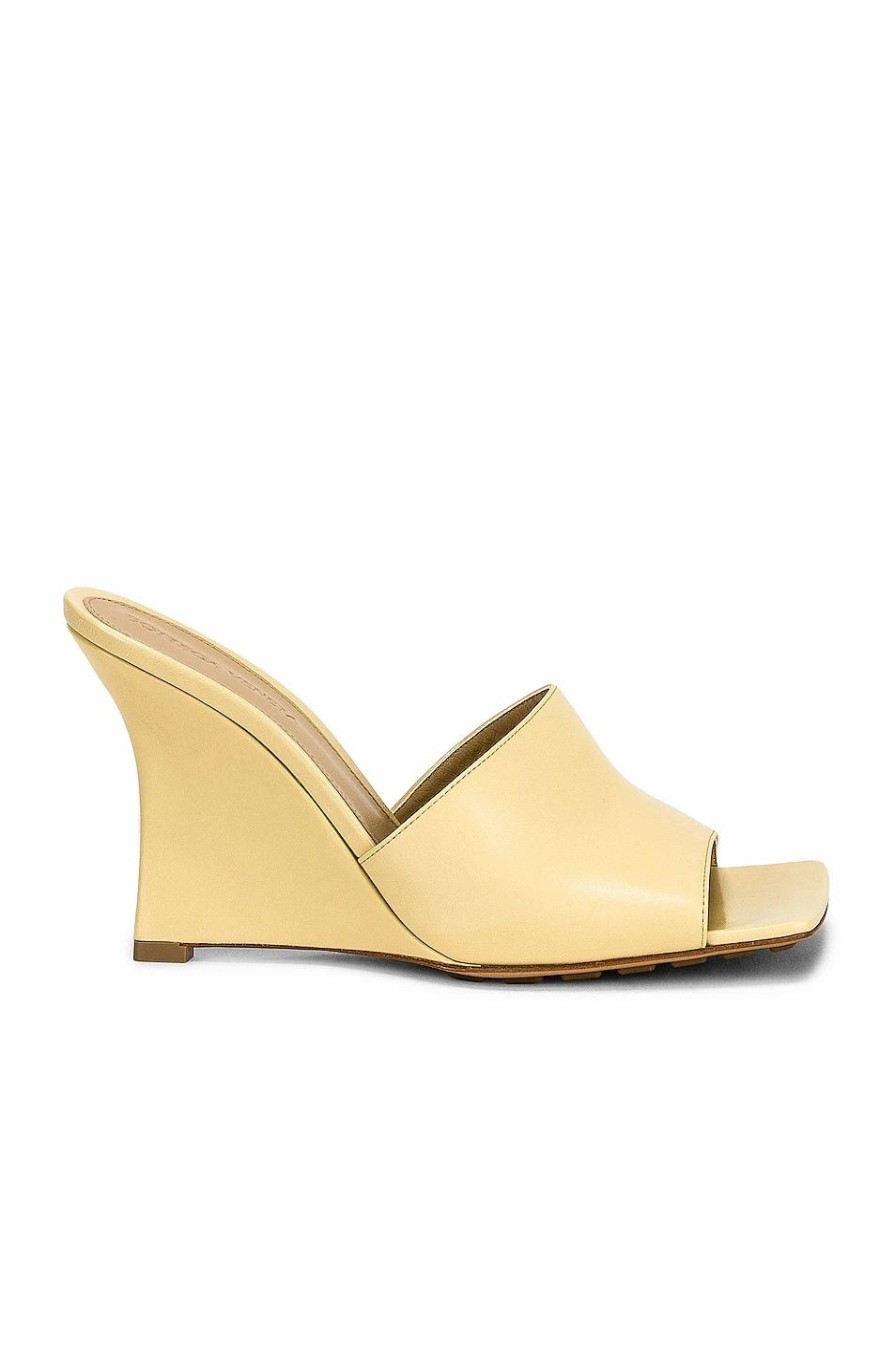 Best * Bottega Veneta Stretch Mule Wedges